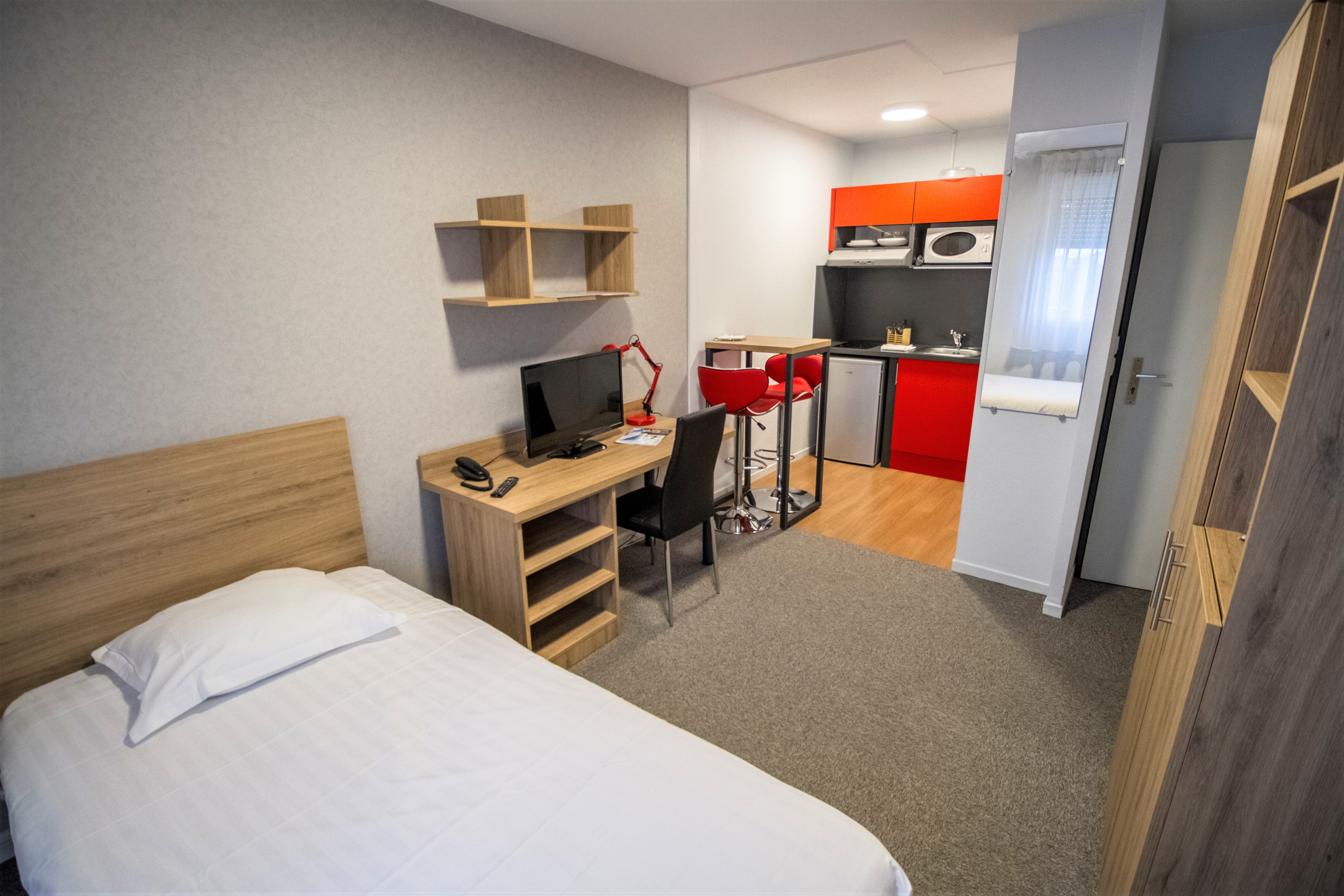 Kosy Appart Hotels Residence Le Champ De Mars Reims