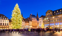 Place de Strasbourg avec arbre de Noel Logement étudiant à Strasbourg