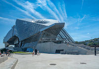 musée des confluences à lyon architecture moderne et design, musée