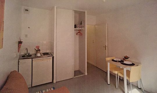 Ufr De Droit Et De Science Politique A Amiens 80027 4 Residences
